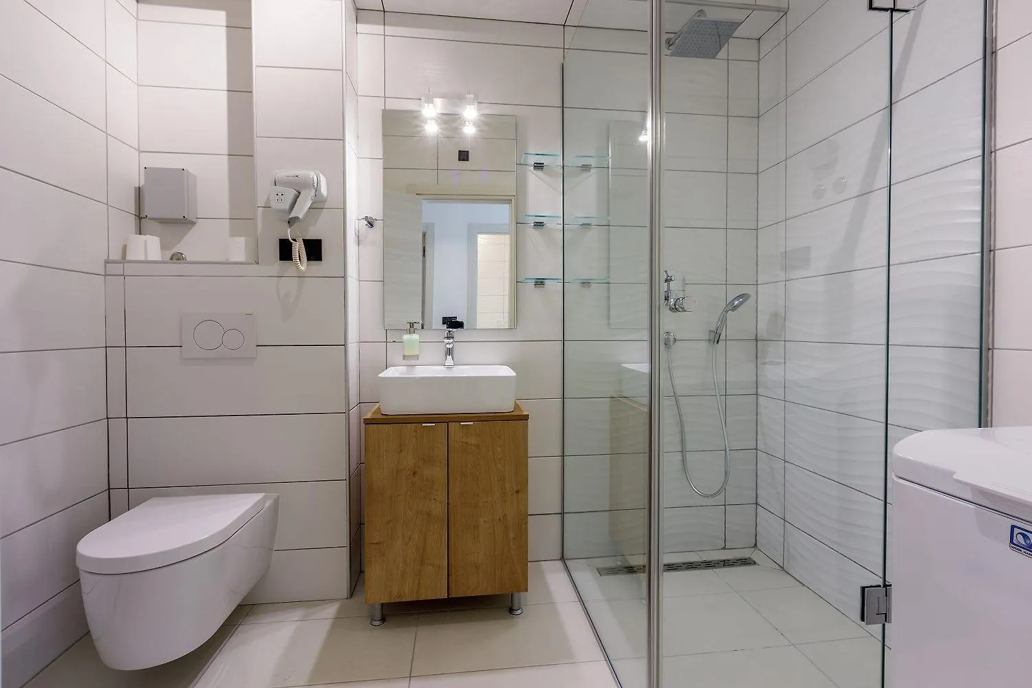 Malerisches Apartment Nur 500 Meter Zum Strand Mit Pool, Gym, Sauna Crikvenica